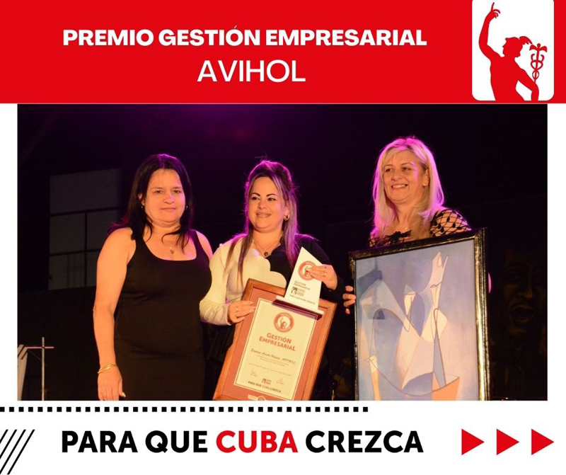 ExpoHolgui Premio gestion empresarial Avihol f Carlos Rafael Ahora