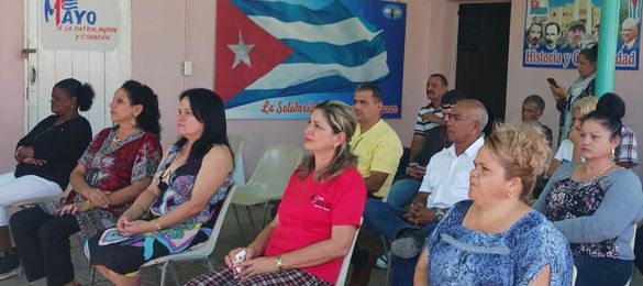 Instituto Cubano de Amistad con los Pueblos Holguín F AVC